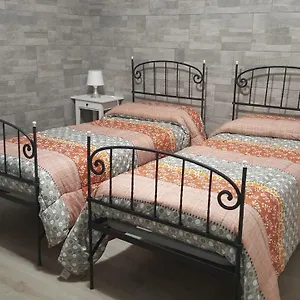  Bed & Breakfast Cedarwood Italy